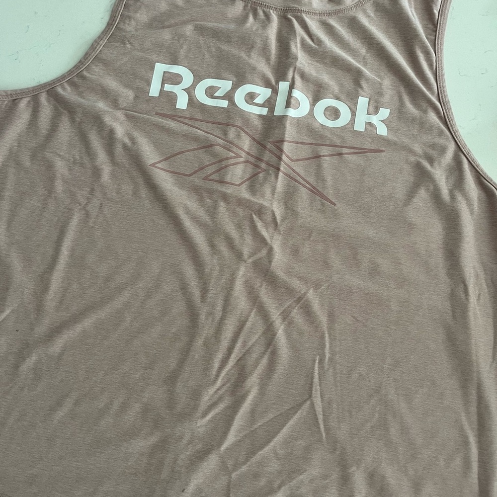 Reebok blush pink Tank Top Xlarge women’s